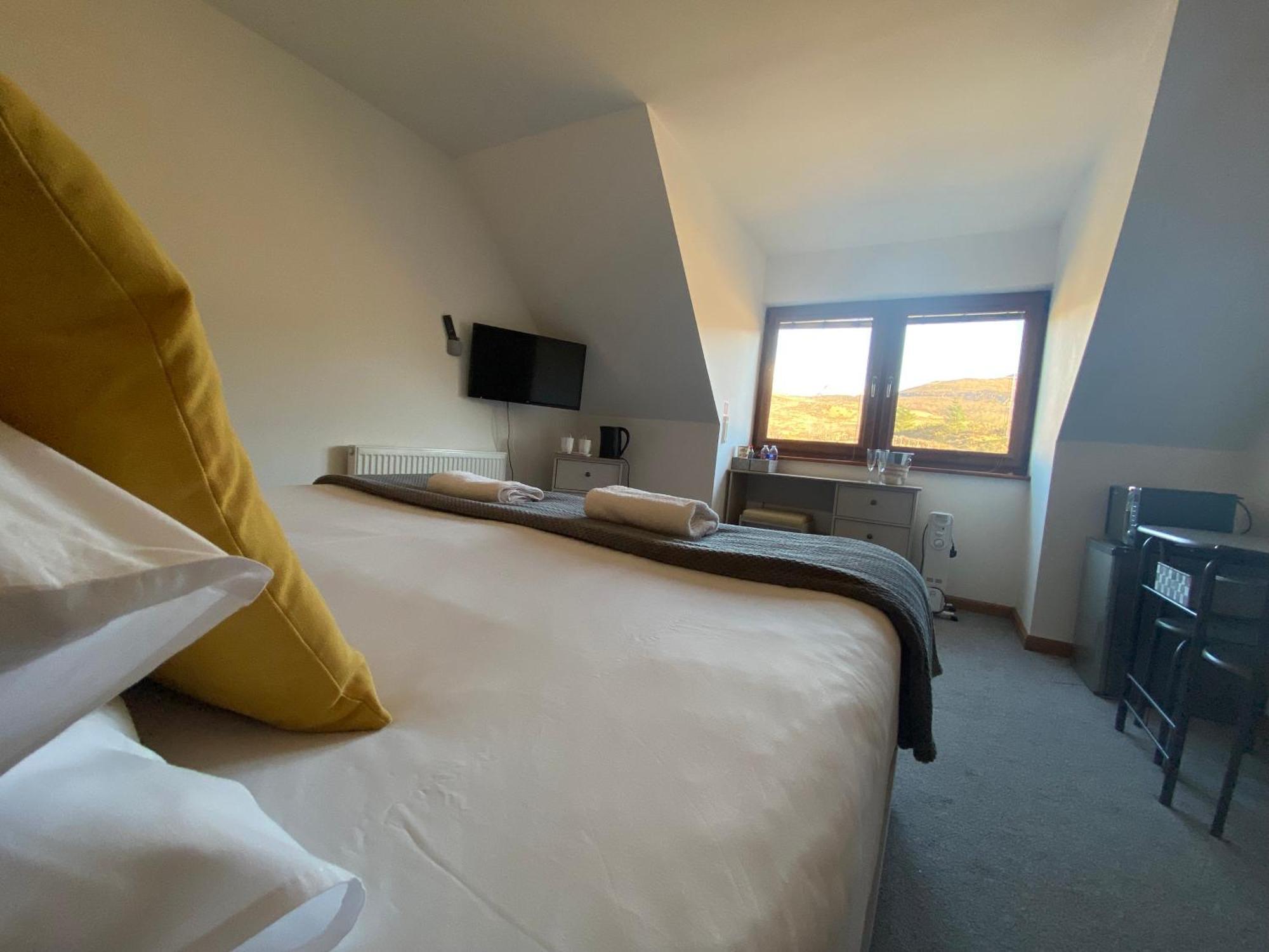 Highland Stays - Ben View Double Rooms Fort William Værelse billede